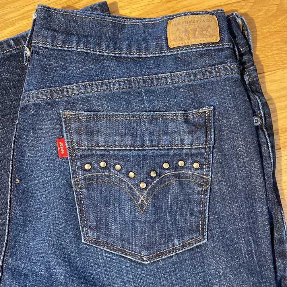 Levi’s 515 boot cut in dark wash size 10 - Picture 2 of 16